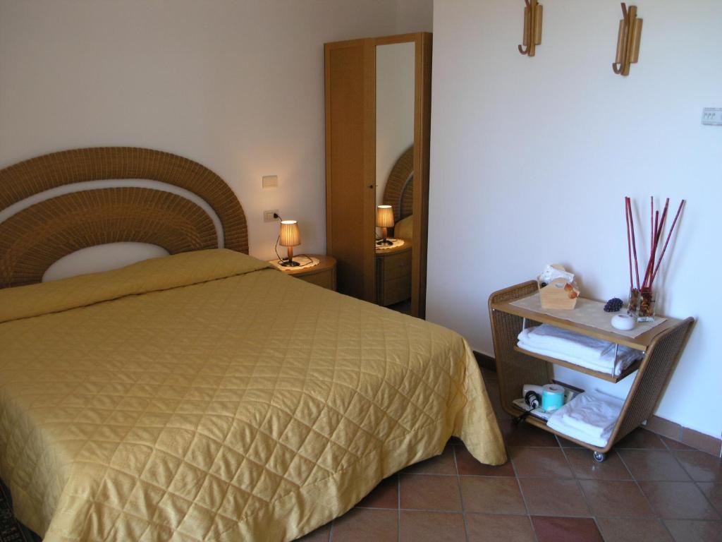 Agriturismo Podere San Michele San Vincenzo Szoba fotó